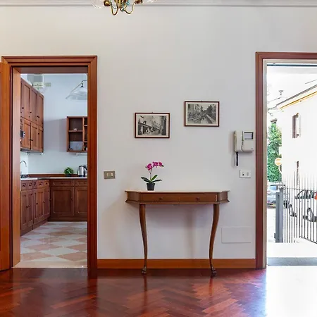 公寓 Palladio House, Spaziosa Elegante E *